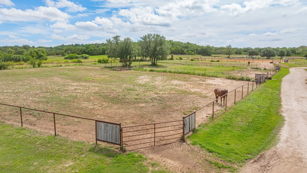 930 County Road 161 Road Stephenville, TX 76401