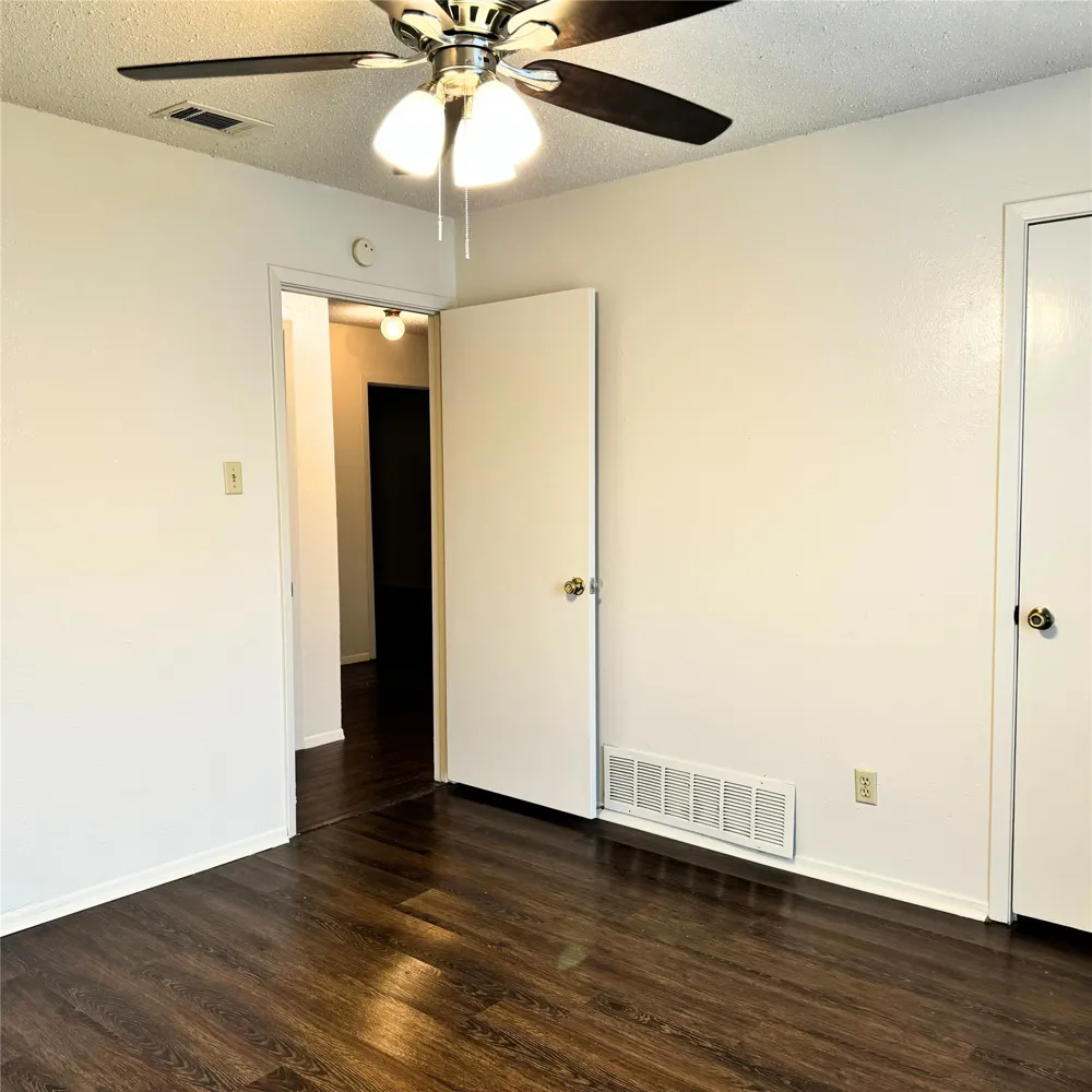 628 Taylor Court Duncanville, TX 75137