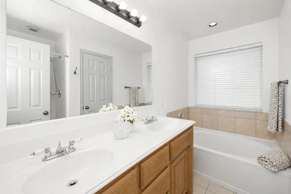501 Brookfield Drive Boyd, TX 76023