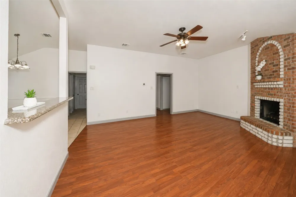 501 Brookfield Drive Boyd, TX 76023