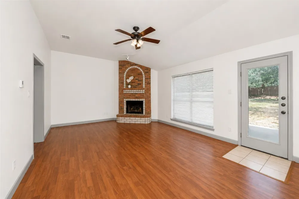 501 Brookfield Drive Boyd, TX 76023