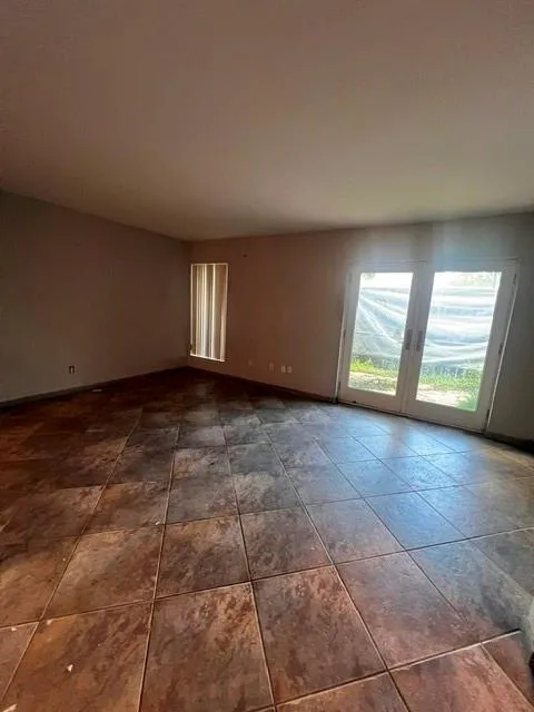 6304 S Rice Avenue Bellaire, TX 77401