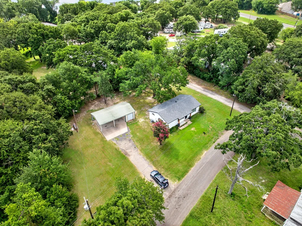 10302 County Road 3705 Quinlan, TX 75474