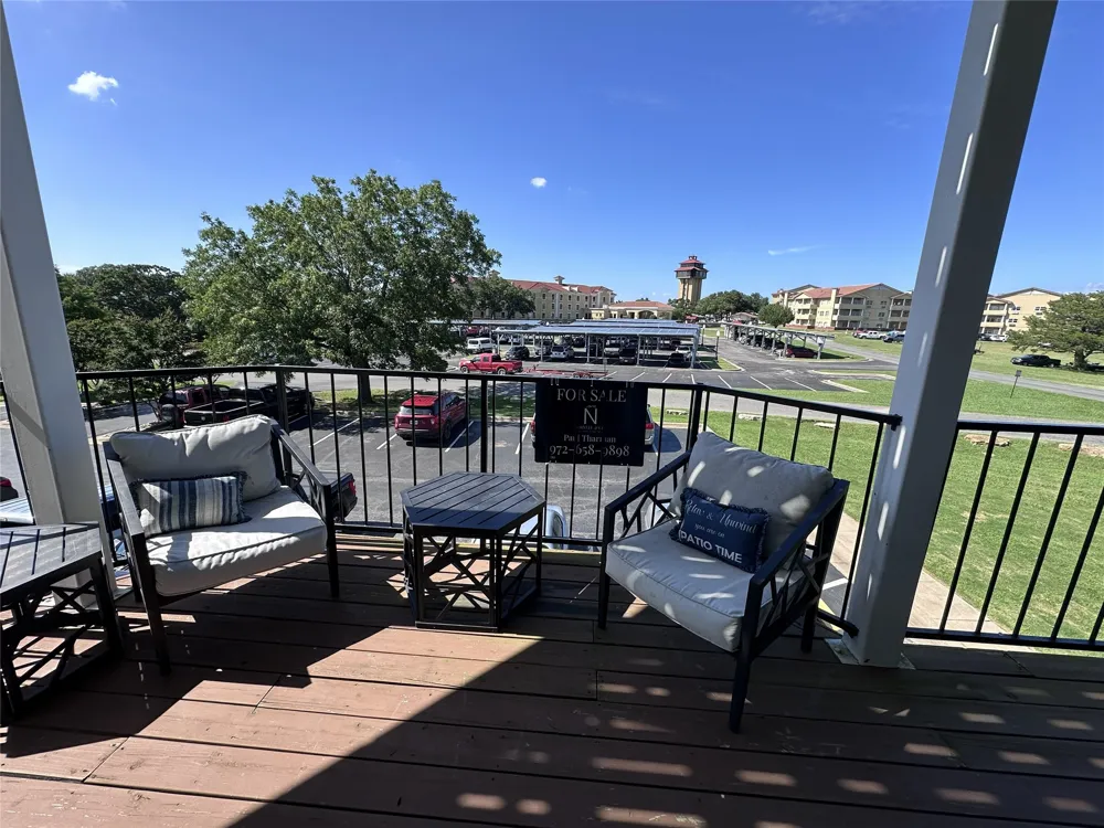 2164 Tanglewood Boulevard #B202 Pottsboro, TX 75076