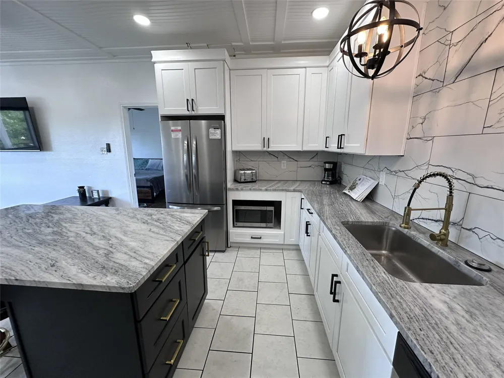 2164 Tanglewood Boulevard #B202 Pottsboro, TX 75076