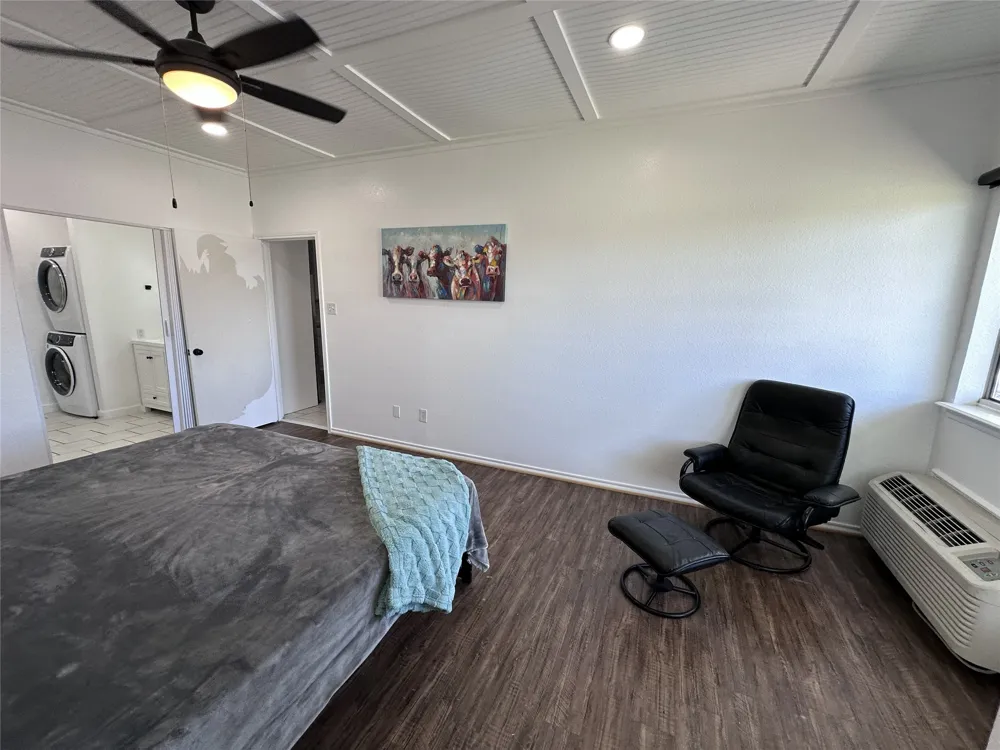2164 Tanglewood Boulevard #B202 Pottsboro, TX 75076