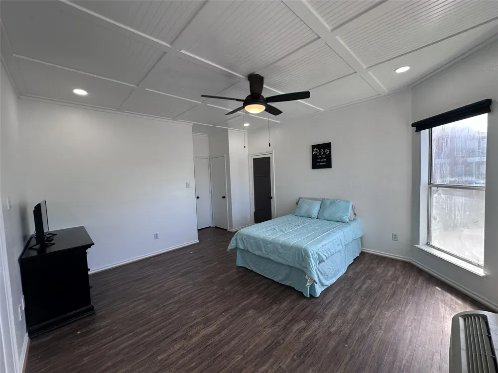 2164 Tanglewood Boulevard #B202 Pottsboro, TX 75076