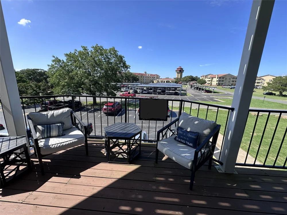2164 Tanglewood Boulevard #B202 Pottsboro, TX 75076