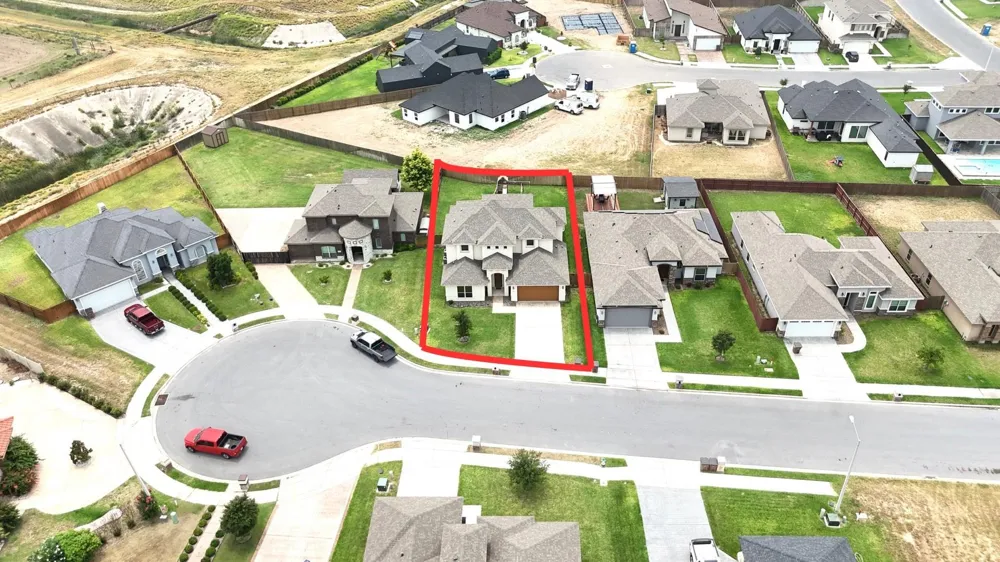 2016 Santa Fe Circle Edinburg, TX 78542