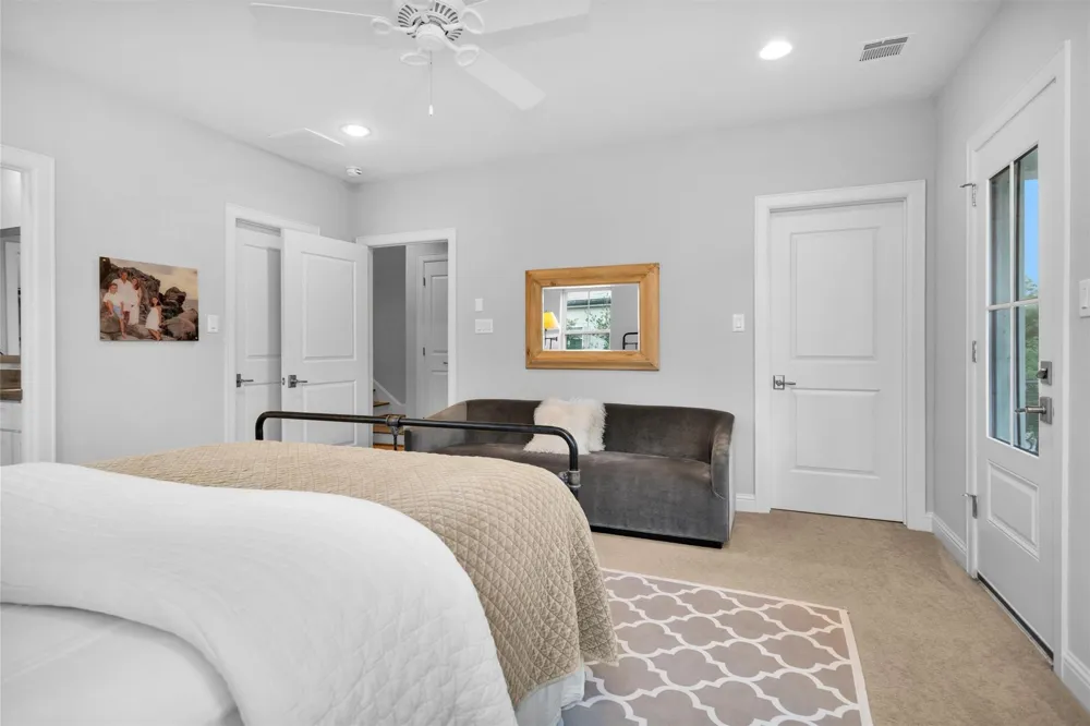 270 Green Boulevard Shenandoah, TX 77384