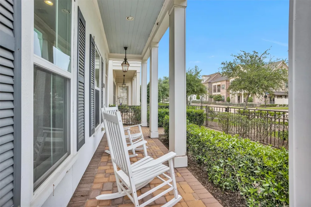 270 Green Boulevard Shenandoah, TX 77384
