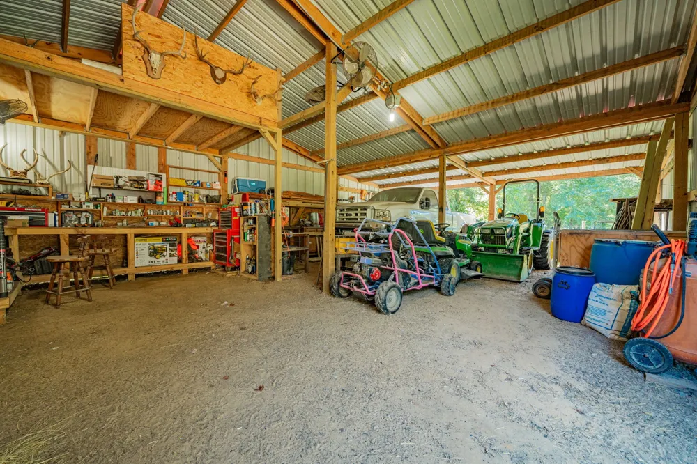 815 VZ County Road 4409 Ben Wheeler, TX 75754