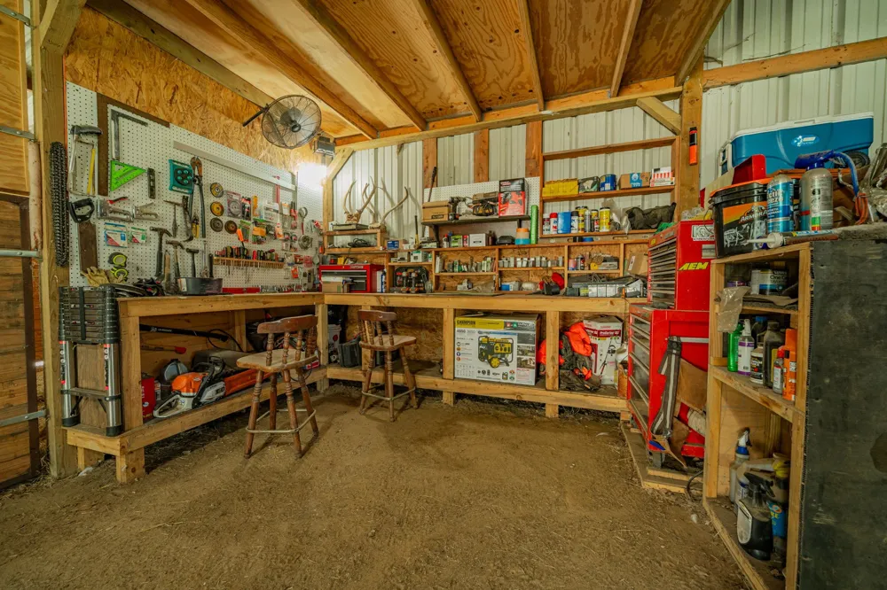 815 VZ County Road 4409 Ben Wheeler, TX 75754