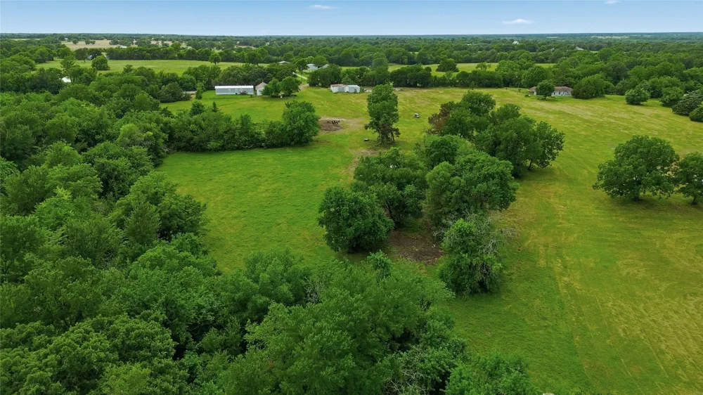 County Road 3090 Ben Franklin, TX 75415