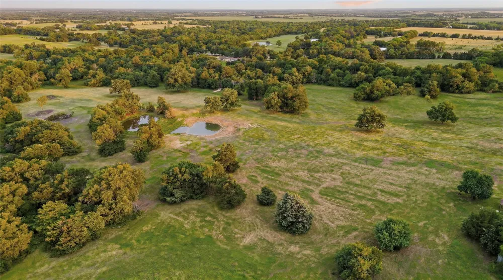 County Road 3090 Ben Franklin, TX 75415