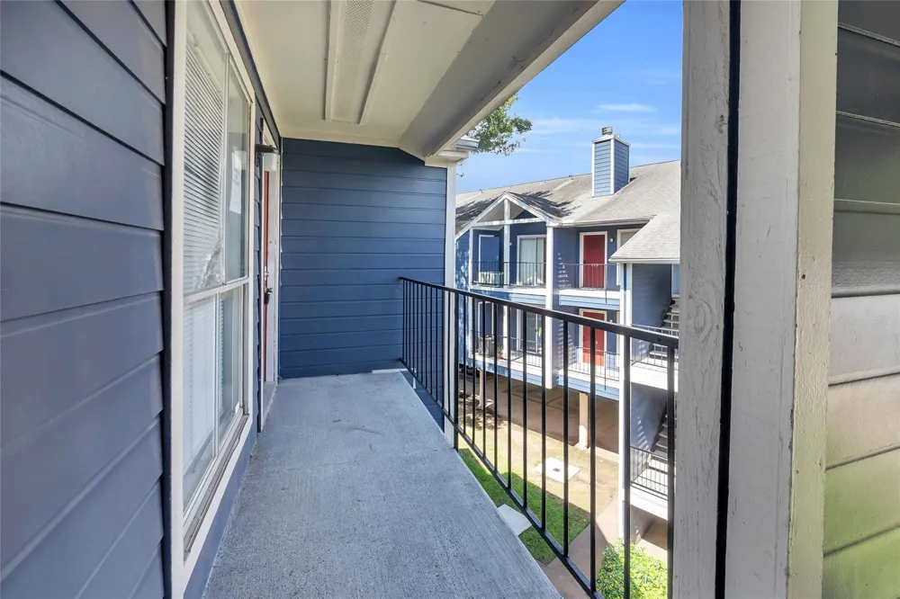 18511 Egret Bay Boulevard #502 Webster, TX 77058
