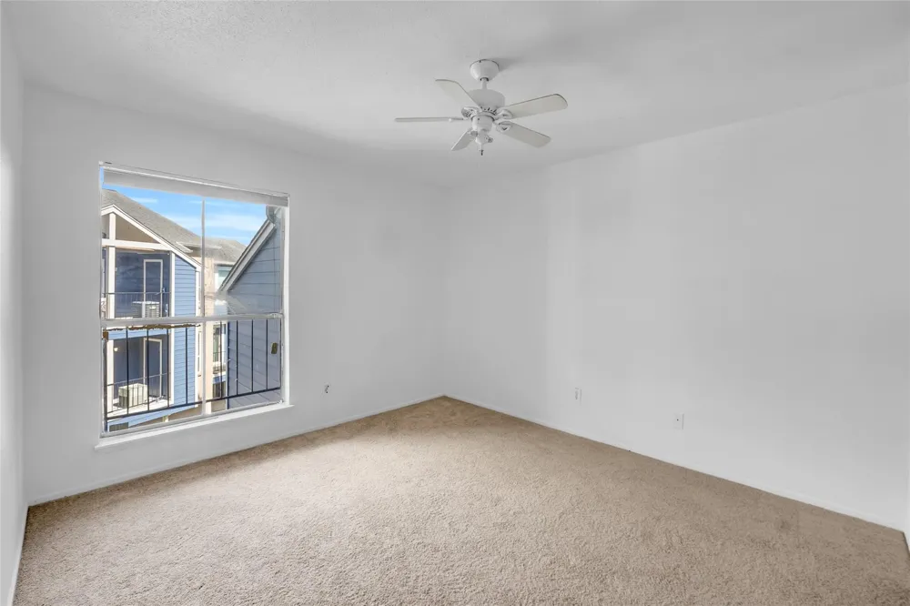 18511 Egret Bay Boulevard #502 Webster, TX 77058