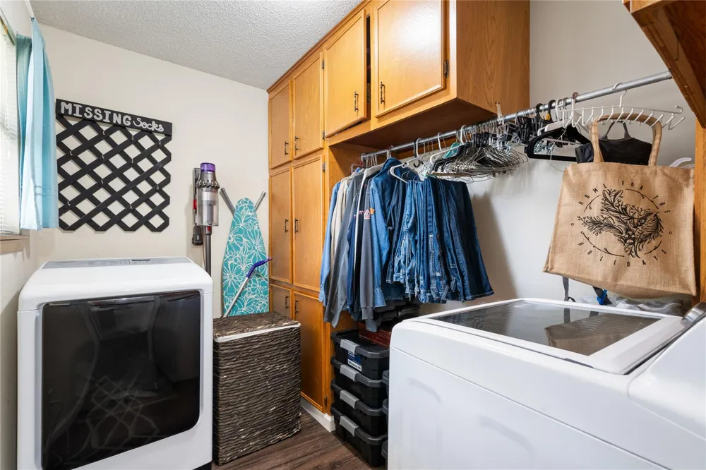 113 Suffolk Lane Hallettsville, TX 77964