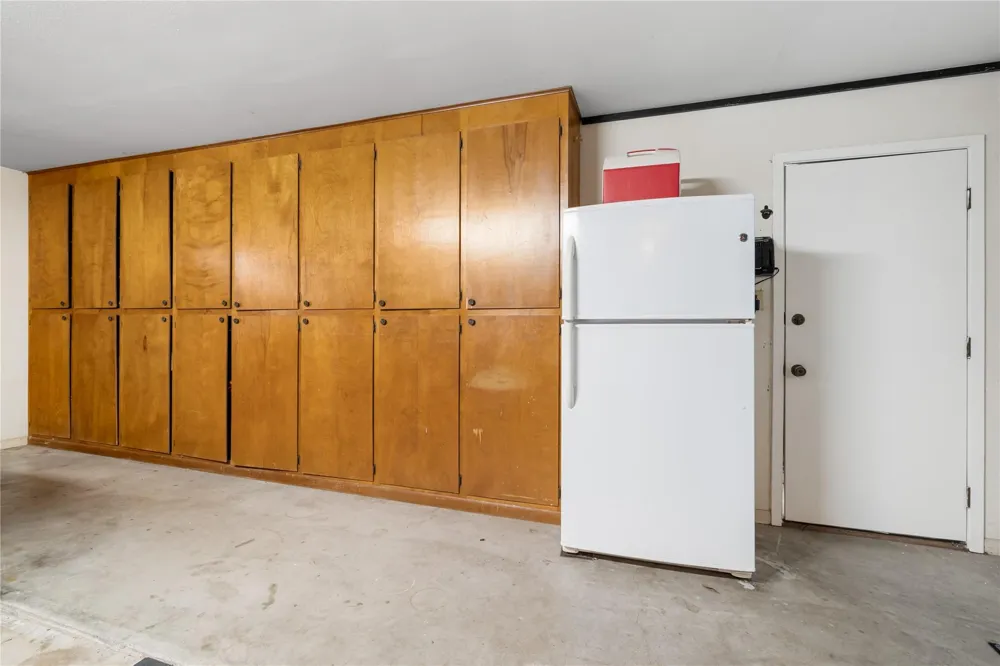 113 Suffolk Lane Hallettsville, TX 77964