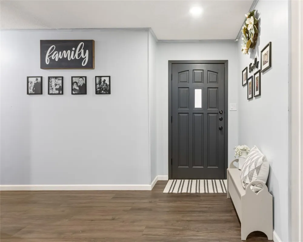 113 Suffolk Lane Hallettsville, TX 77964