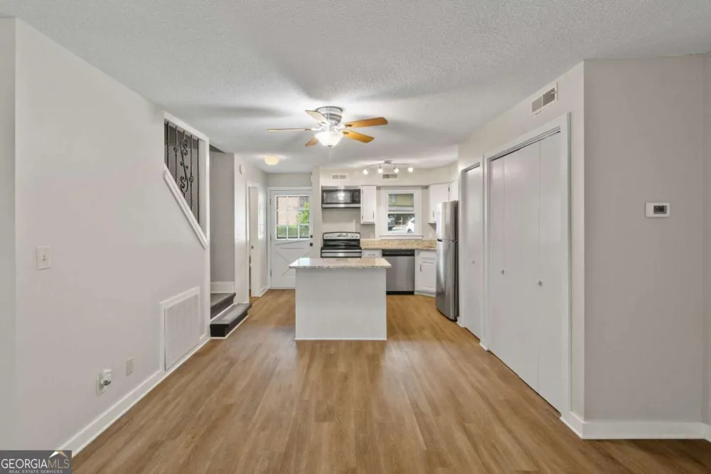 29 Mountain View CT Waleska, GA 30183