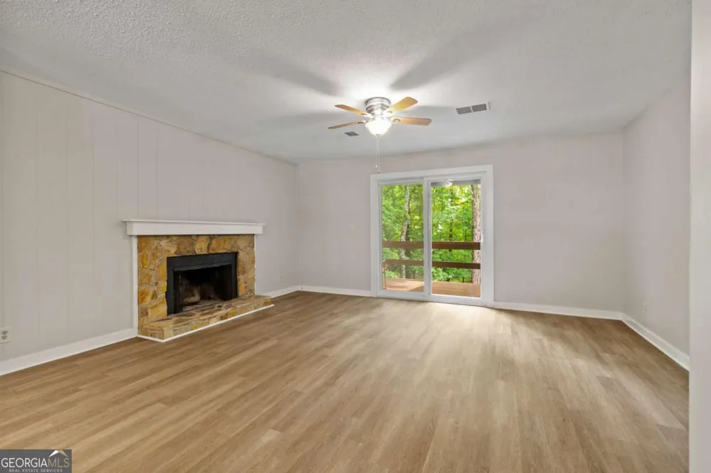29 Mountain View CT Waleska, GA 30183