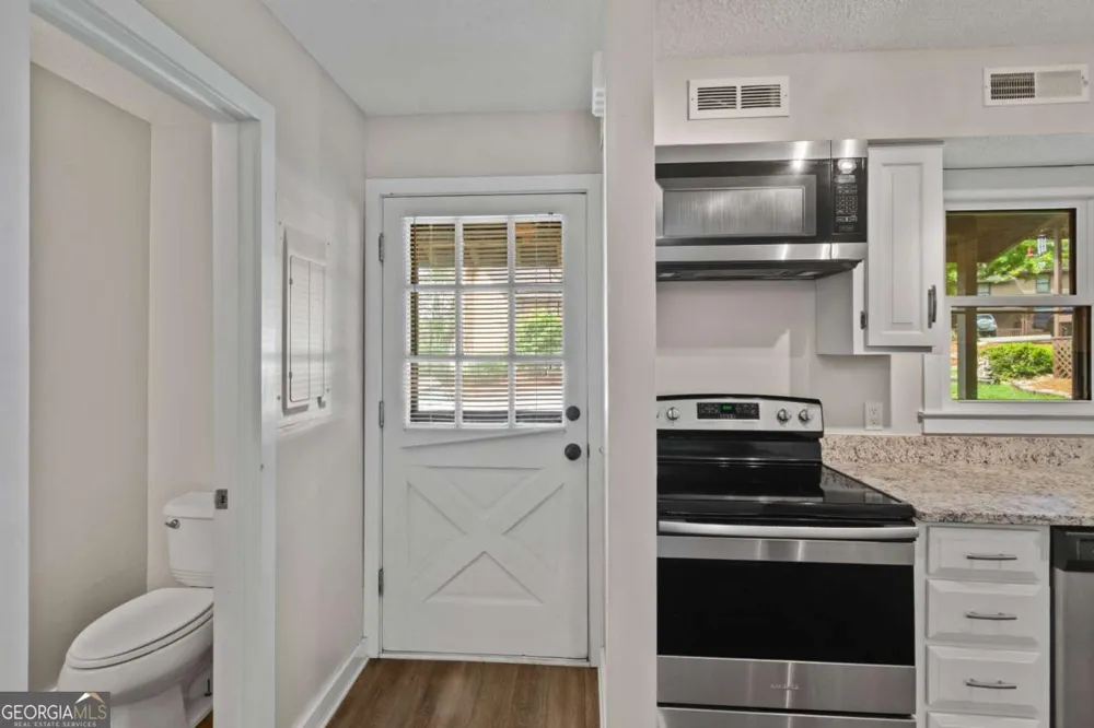 29 Mountain View CT Waleska, GA 30183