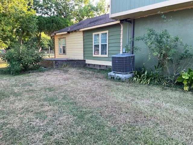 1806 Avenue S Freeport, TX 77541