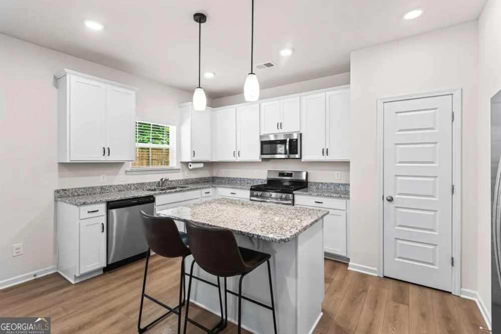442 Deven DR Dallas, GA 30132
