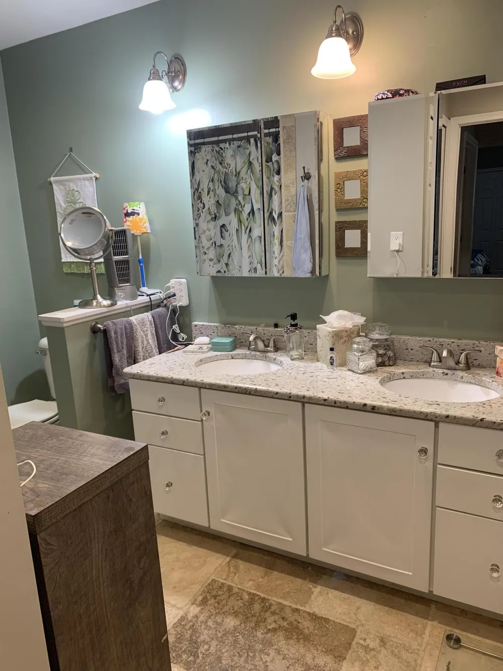 30207 Westfield Street Livonia, MI 48150