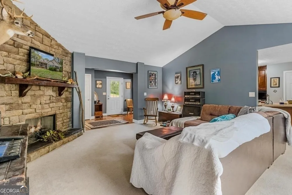 80 UPPER CALDWELL RD Bowdon, GA 30108
