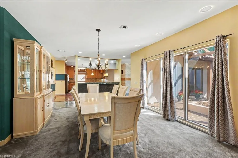 5427 Tallwood Estates Drive Thomasville, NC 27360