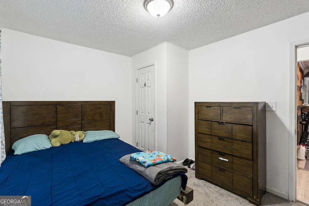 1822 Slate RD Ellenwood, GA 30294