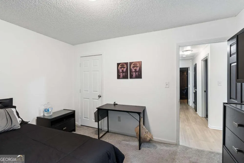 1822 Slate RD Ellenwood, GA 30294
