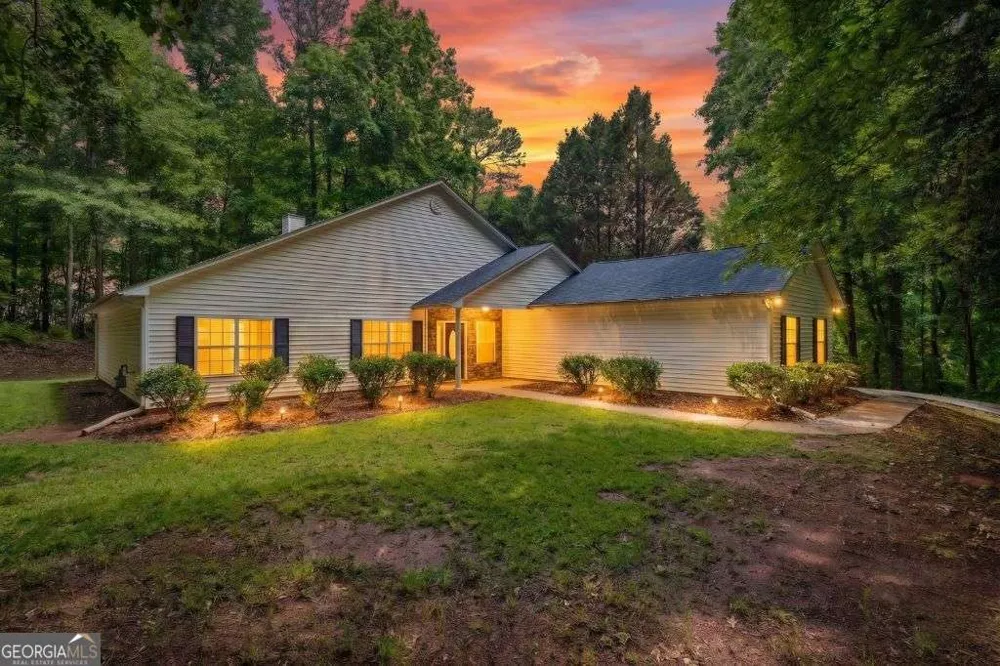 359 Cannongate RD Sharpsburg, GA 30277