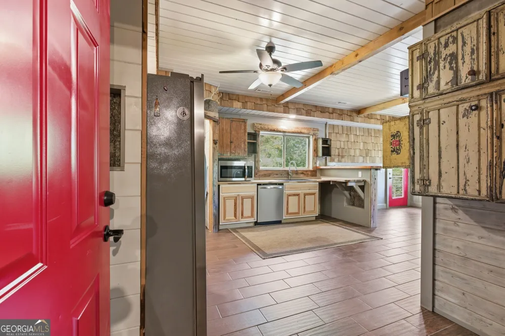 456 Oak Springs RD Clarkesville, GA 30523