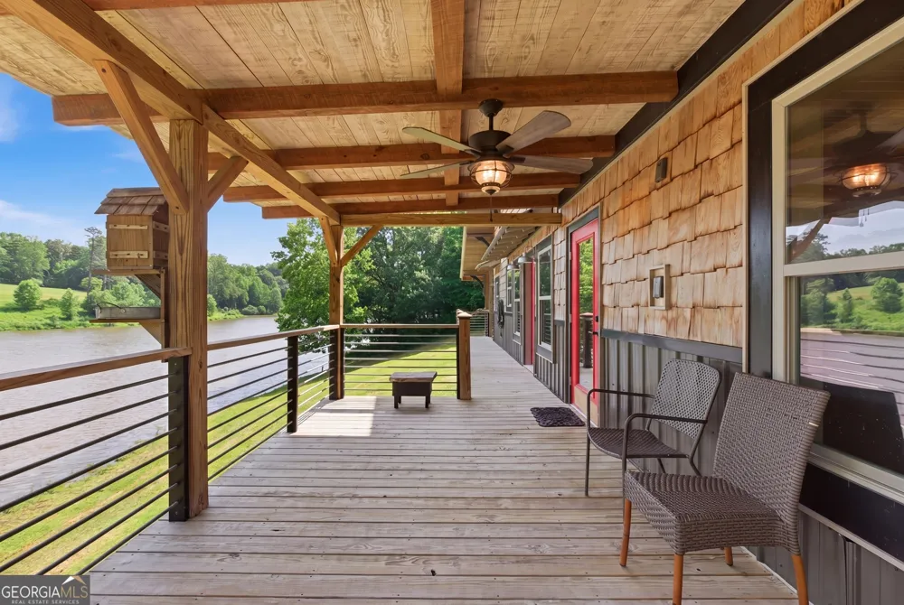 456 Oak Springs RD Clarkesville, GA 30523