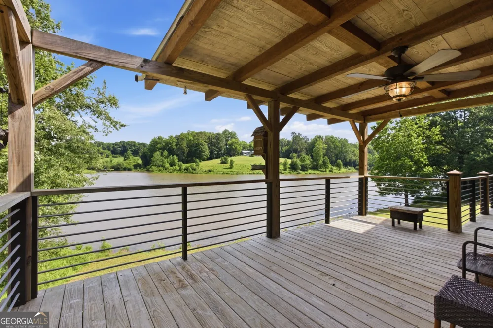 456 Oak Springs RD Clarkesville, GA 30523