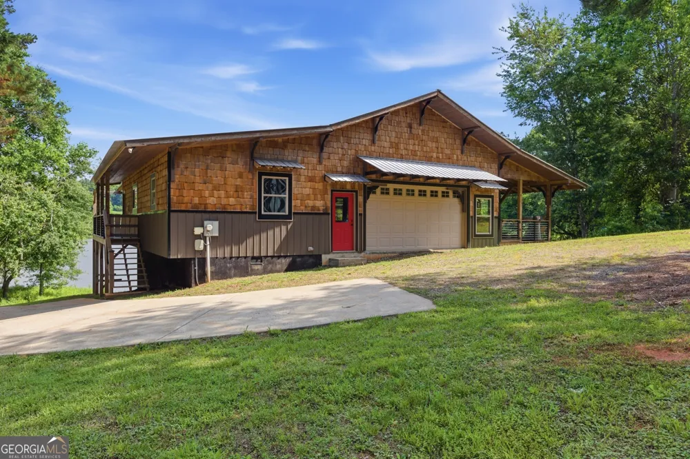 456 Oak Springs RD Clarkesville, GA 30523