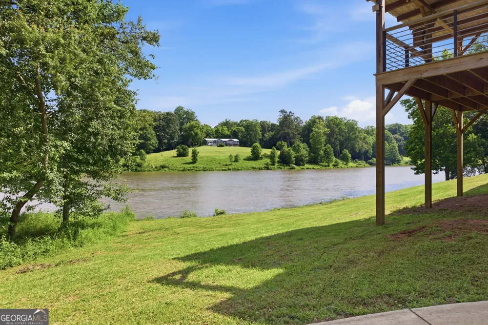 456 Oak Springs RD Clarkesville, GA 30523