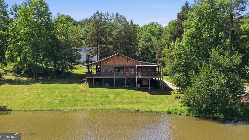 456 Oak Springs RD Clarkesville, GA 30523