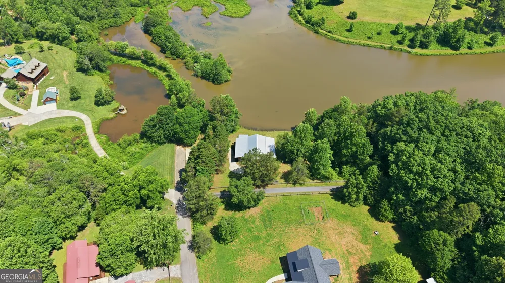 456 Oak Springs RD Clarkesville, GA 30523