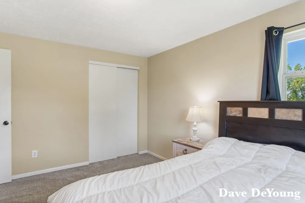 6756 119th Avenue Fennville, MI 49408