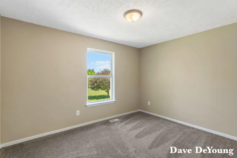 6756 119th Avenue Fennville, MI 49408