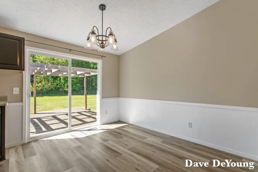 6756 119th Avenue Fennville, MI 49408