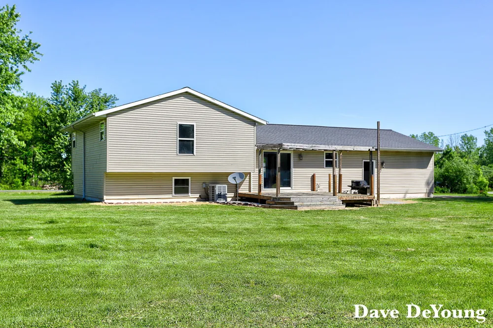 6756 119th Avenue Fennville, MI 49408