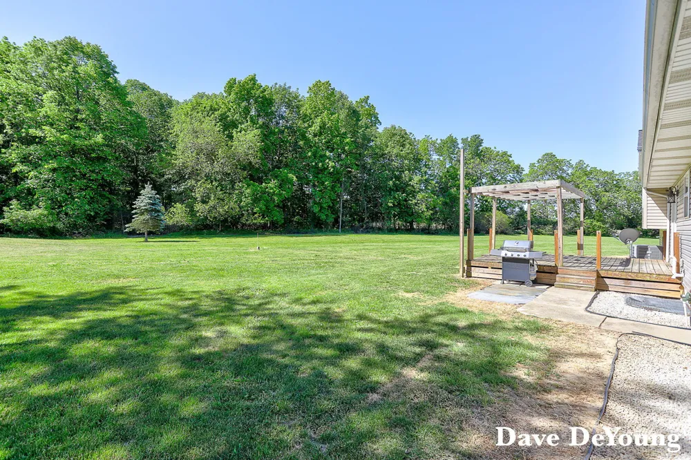 6756 119th Avenue Fennville, MI 49408