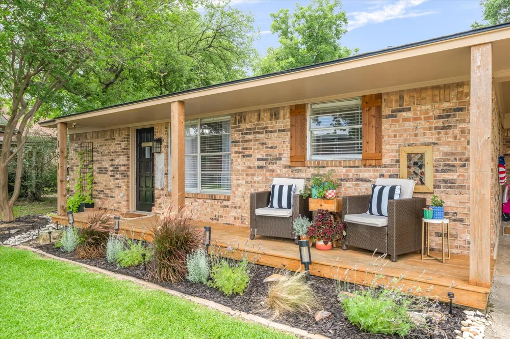 151 W College Street Canton, TX 75103