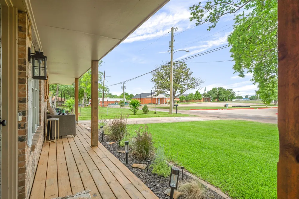 151 W College Street Canton, TX 75103