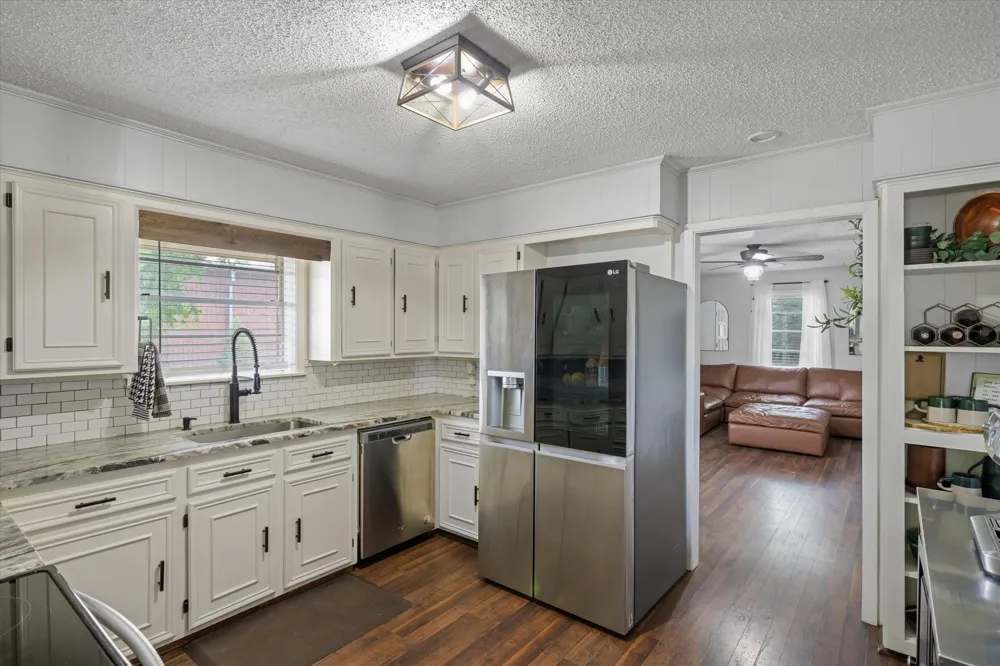 151 W College Street Canton, TX 75103